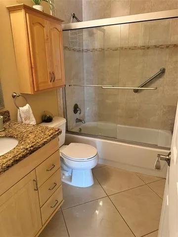 $1,650 | 2171 Northeast 66th Street, Unit 801, Fort Lauderdale, FL 33308