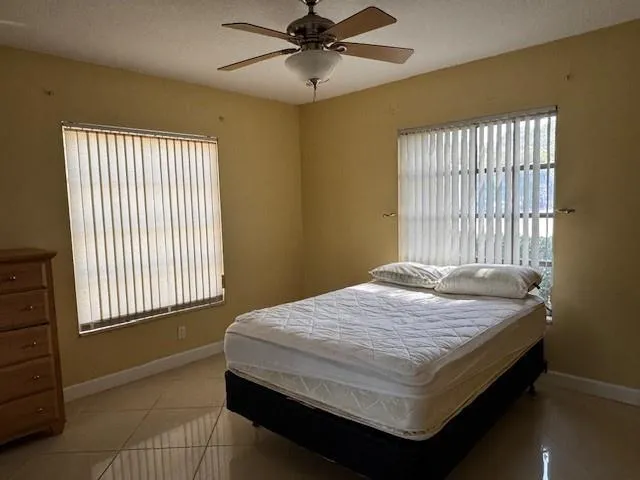 $1,650 | 2171 Northeast 66th Street, Unit 801, Fort Lauderdale, FL 33308