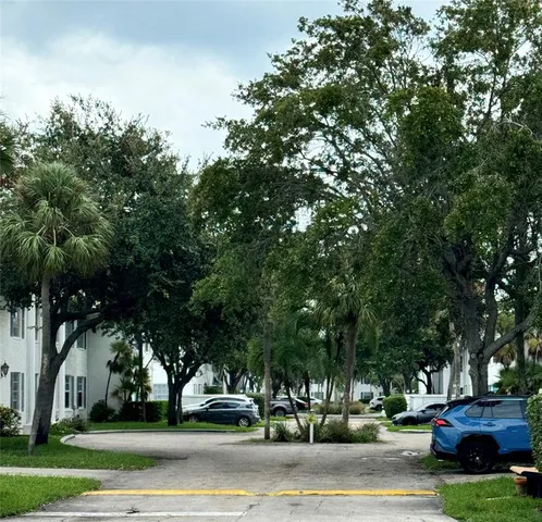 $1,650 | 2171 Northeast 66th Street, Unit 801, Fort Lauderdale, FL 33308