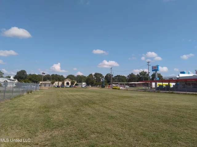 $115,000 | 82 East E Highway, Indianola, MS 38751