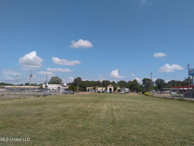 $115,000 | 82 East E Highway, Indianola, MS 38751