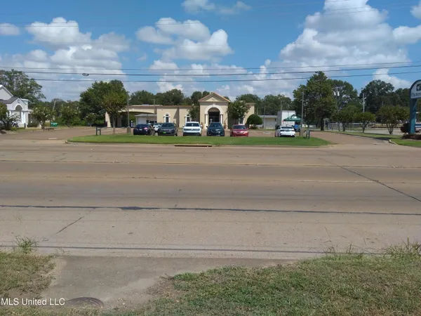 $115,000 | 82 East E Highway, Indianola, MS 38751