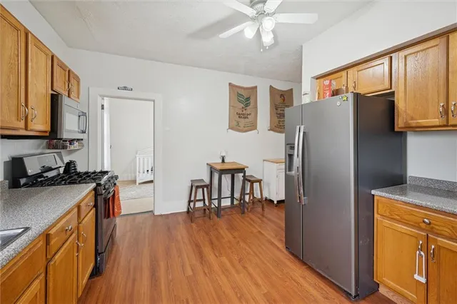 $195,000 | 2313 Stratford Avenue, Coraopolis, PA 15108