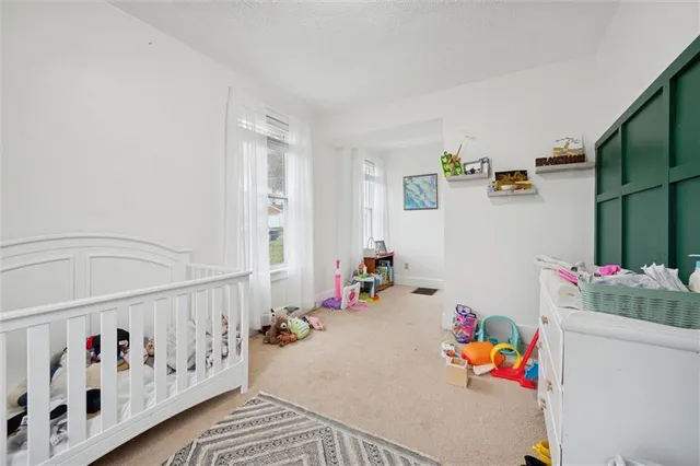 $195,000 | 2313 Stratford Avenue, Coraopolis, PA 15108