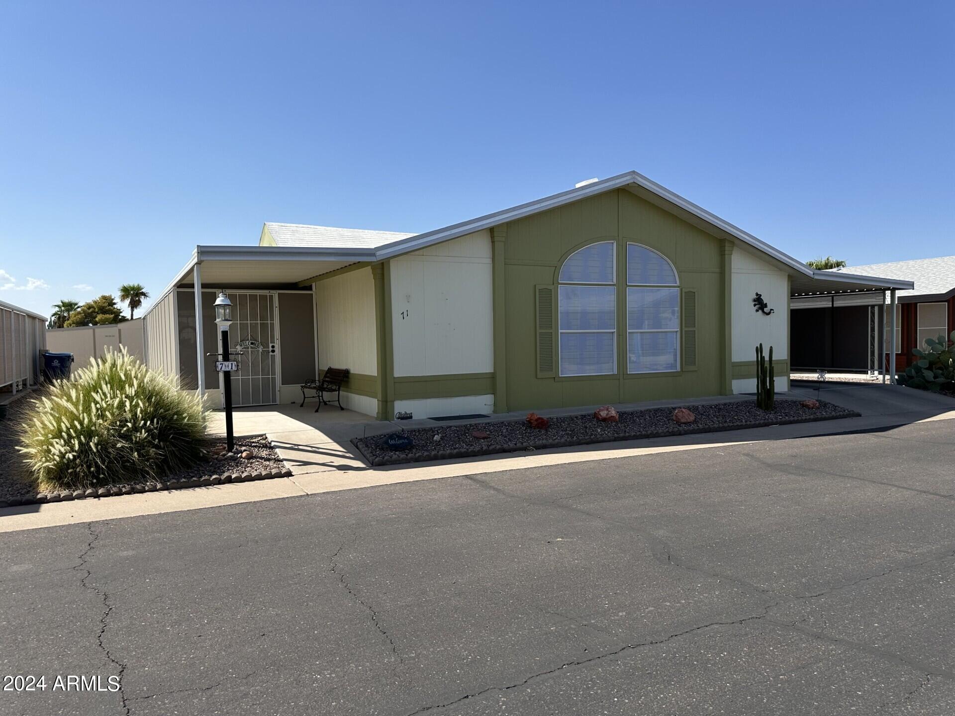 834 South Meridian Road, Unit 71 Apache Junction, AZ 85120 - Photo 2 of 31 r-front-2