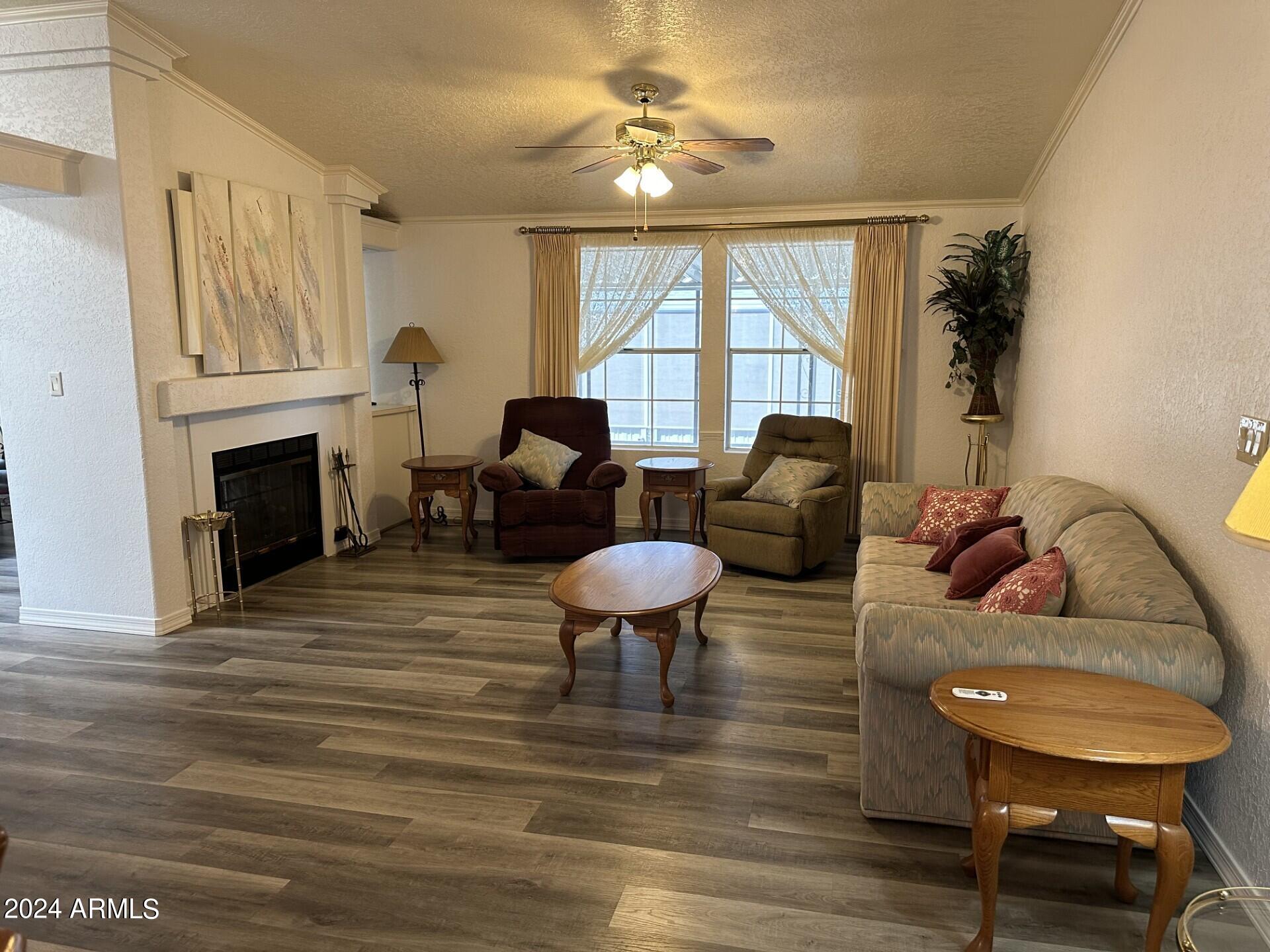 834 South Meridian Road, Unit 71 Apache Junction, AZ 85120 - Photo 10 of 31 r-great room