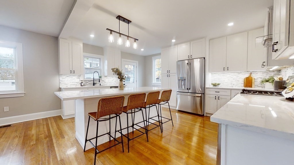 11 Benton Road Belmont, MA 02478 - Photo 5 of 37 Gallery Image 5