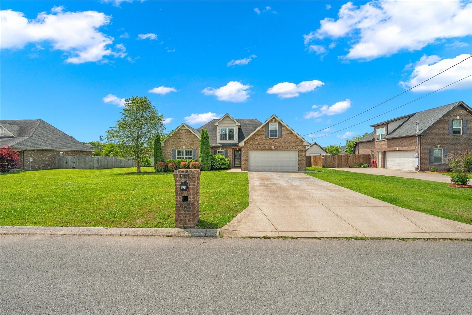 124 Riddick Court Murfreesboro, TN 37127 - Photo 3 of 35 Gallery Image 3