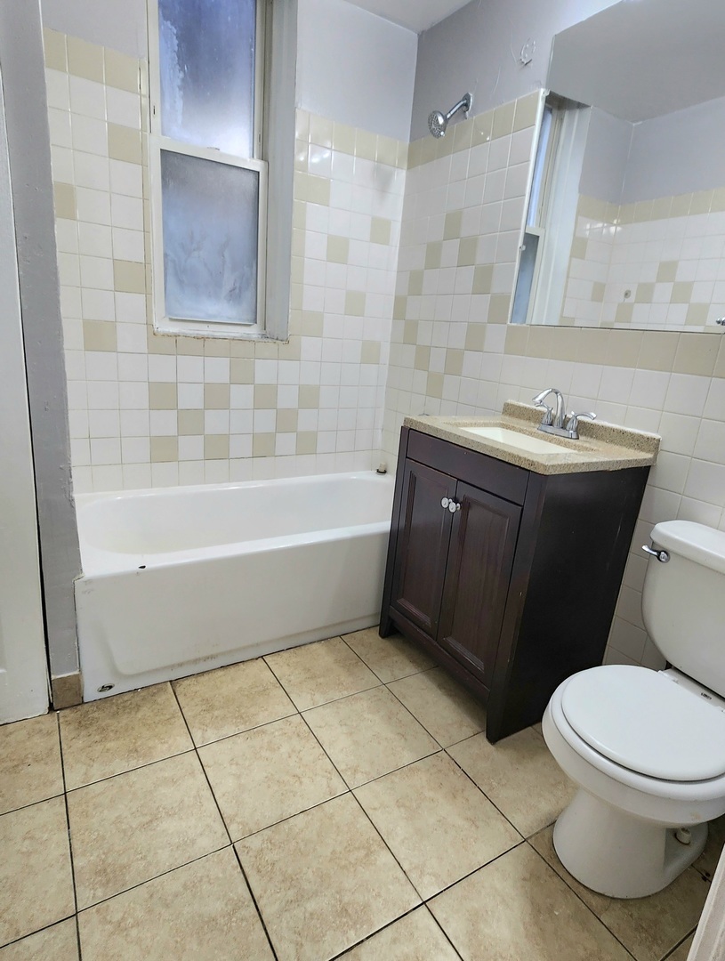 5834 South Morgan Street Chicago, IL 60621 - Photo 7 of 12 Gallery Image 7