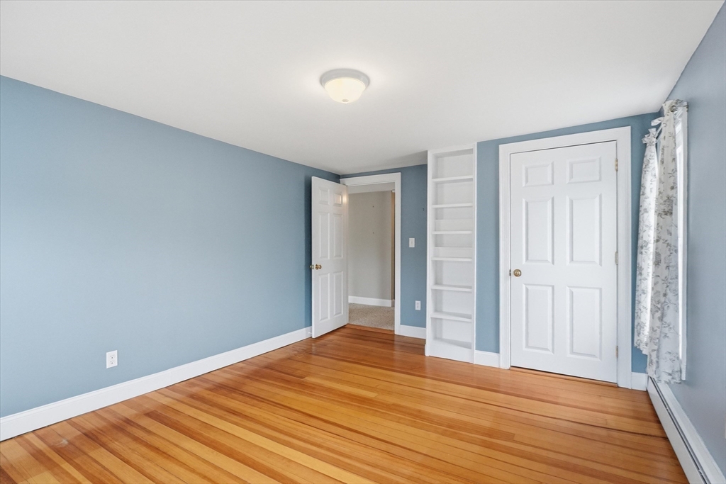 27 Haverhill Road, Unit B Amesbury, MA 01913 - Photo 22 of 36