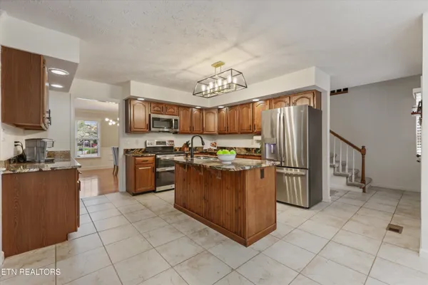 $775,000 | 11901 Butternut Lane, Knoxville, TN 37934
