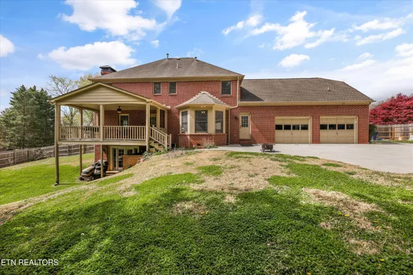 $775,000 | 11901 Butternut Lane, Knoxville, TN 37934