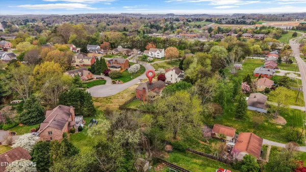 $775,000 | 11901 Butternut Lane, Knoxville, TN 37934