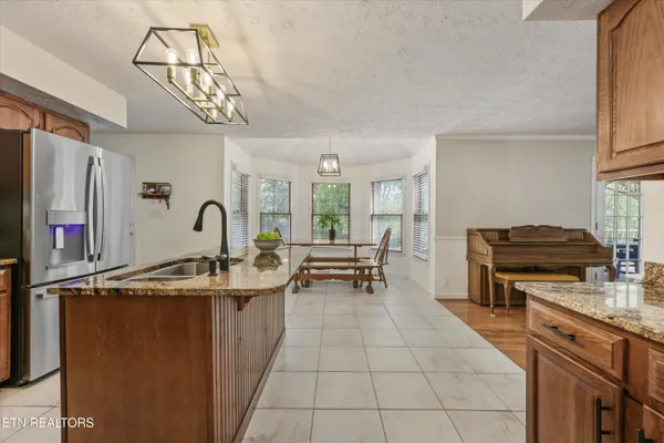 $775,000 | 11901 Butternut Lane, Knoxville, TN 37934