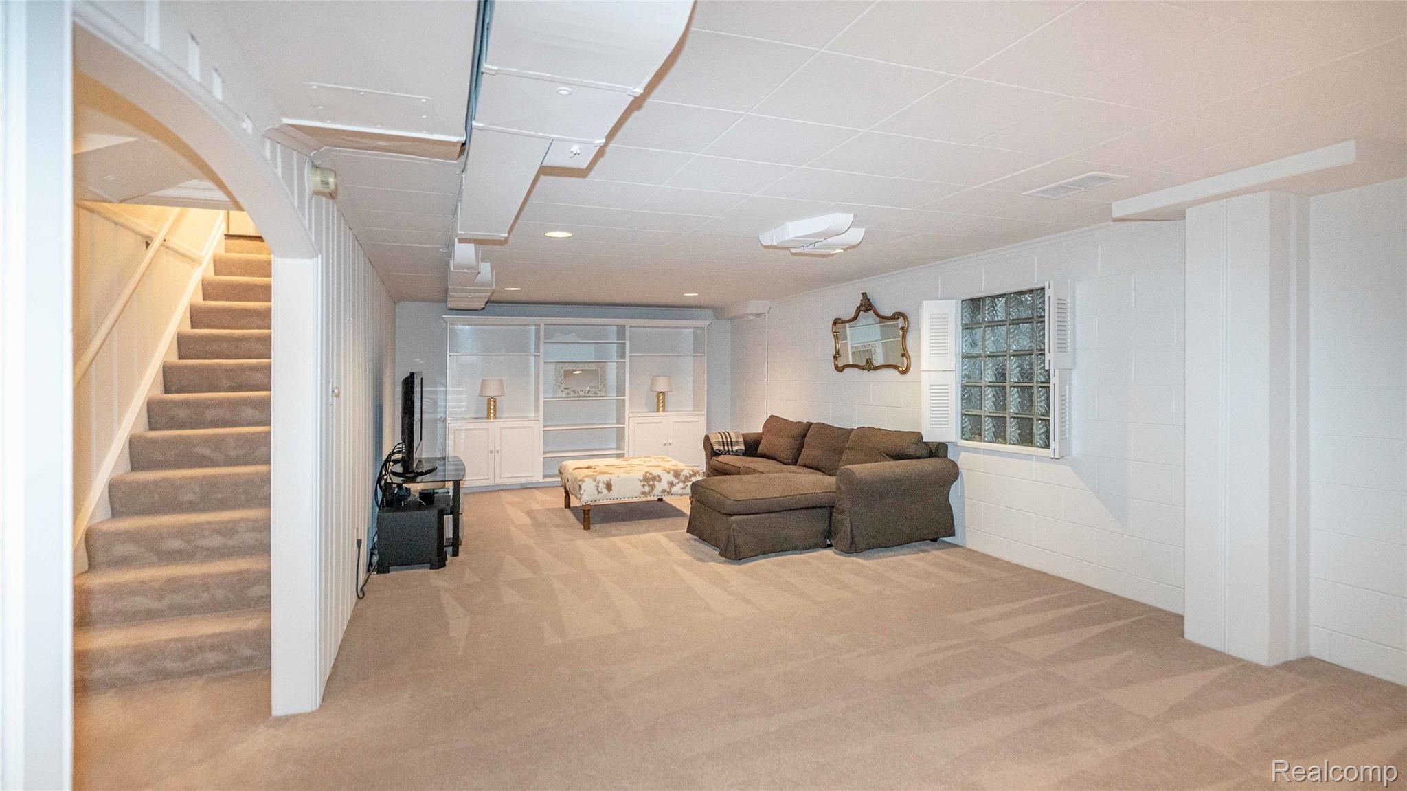 1020 North Cranbrook Road Bloomfield Hills, MI 48301 - Photo 63 of 80 -63 152_3.jpg