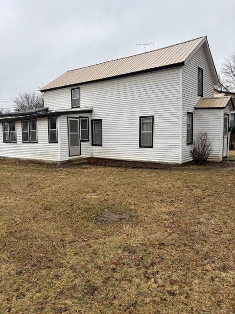 206 Fremont Street Boscobel, WI 53805 - Photo 2 of 23