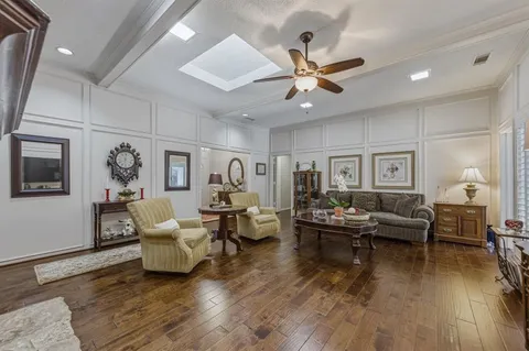 $839,000 | 6306 Oakleaf Road, Dallas, TX 75248