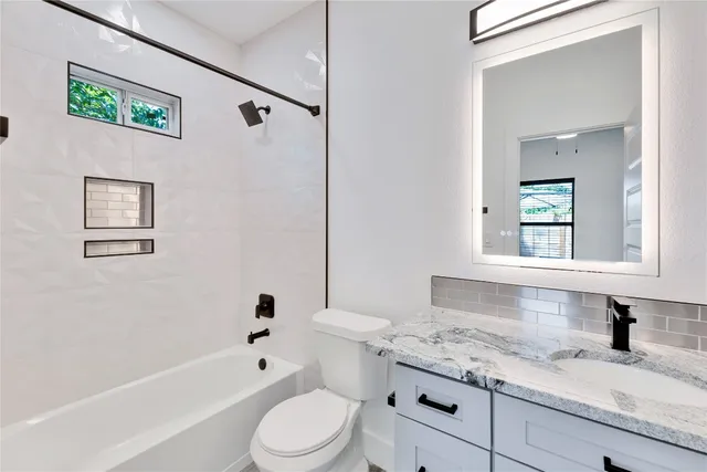 $349,900 | 314 Saxon Lane, Austin, TX 78741