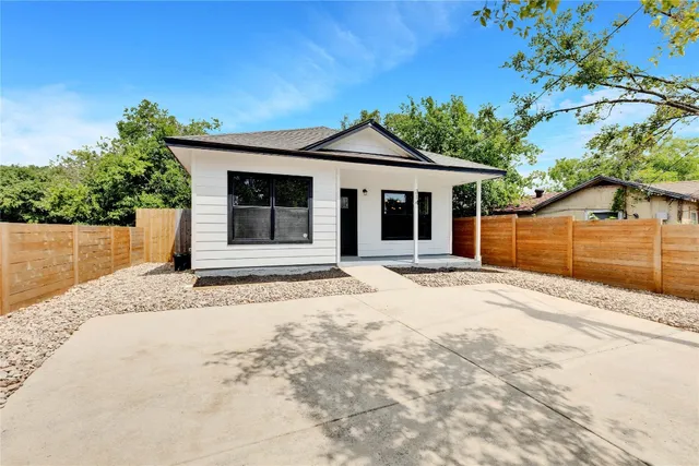 $349,900 | 314 Saxon Lane, Austin, TX 78741