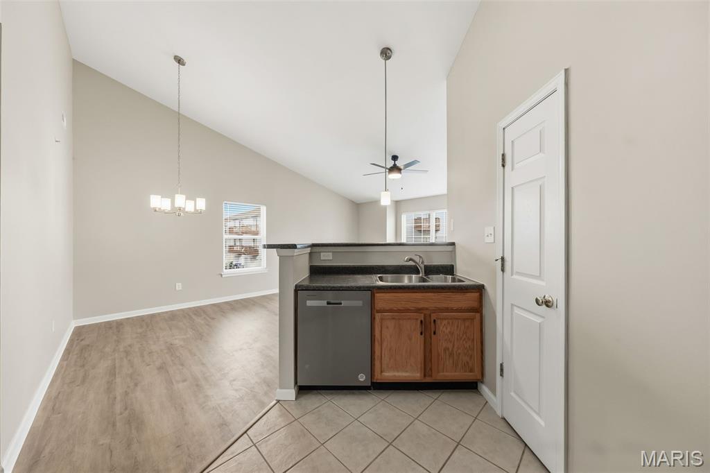 55 Timber Oaks Trail O'Fallon, MO 63368 - Photo 11 of 24