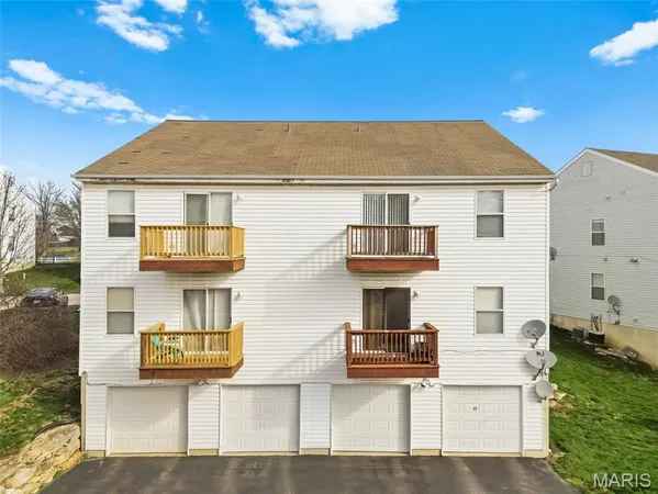 $1,600 | 55 Timber Oaks Trail, O'Fallon, MO 63368
