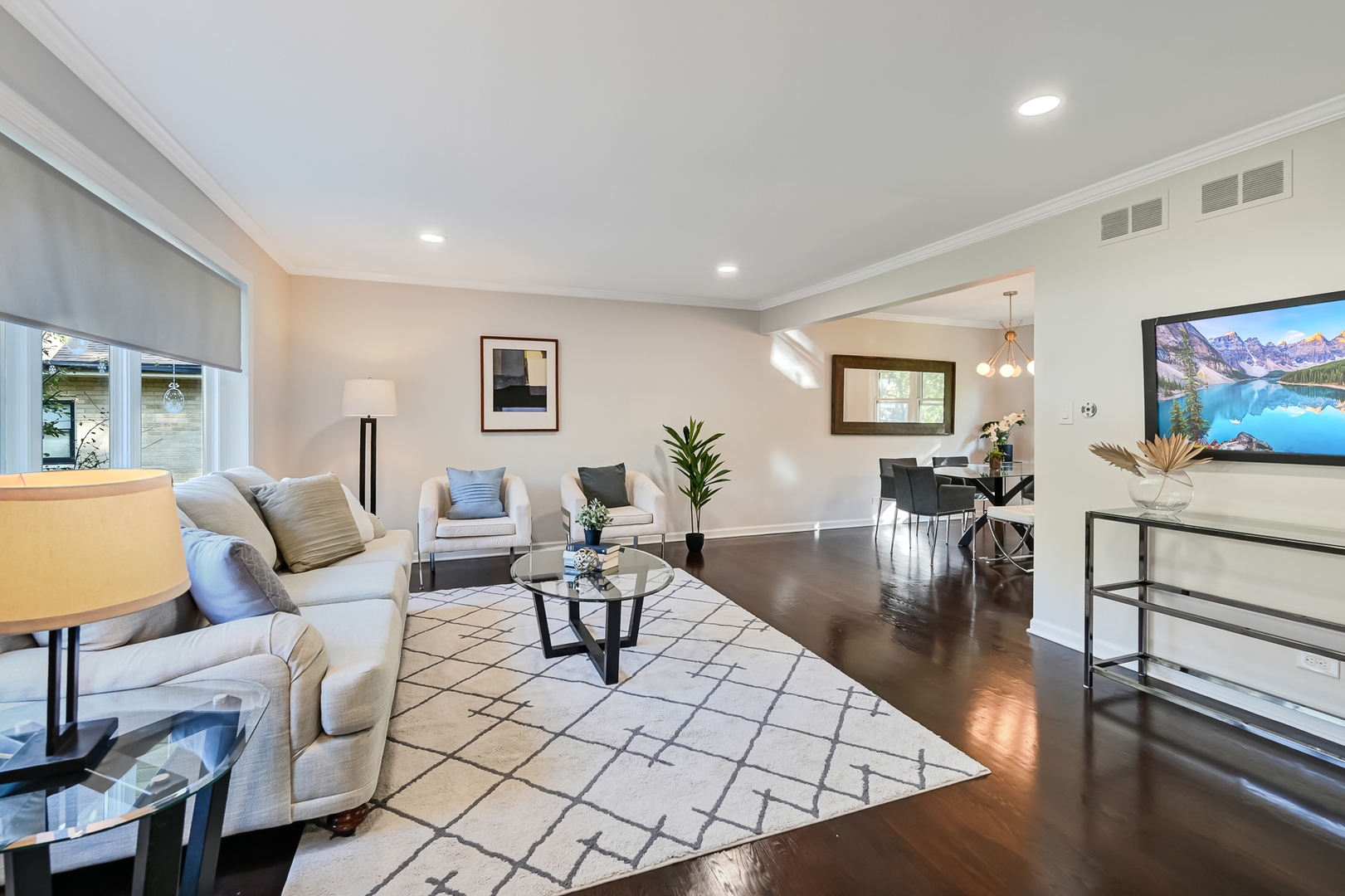 6725 Richmond Avenue Darien, IL 60561 - Photo 2 of 25 a living room with furniture and a table