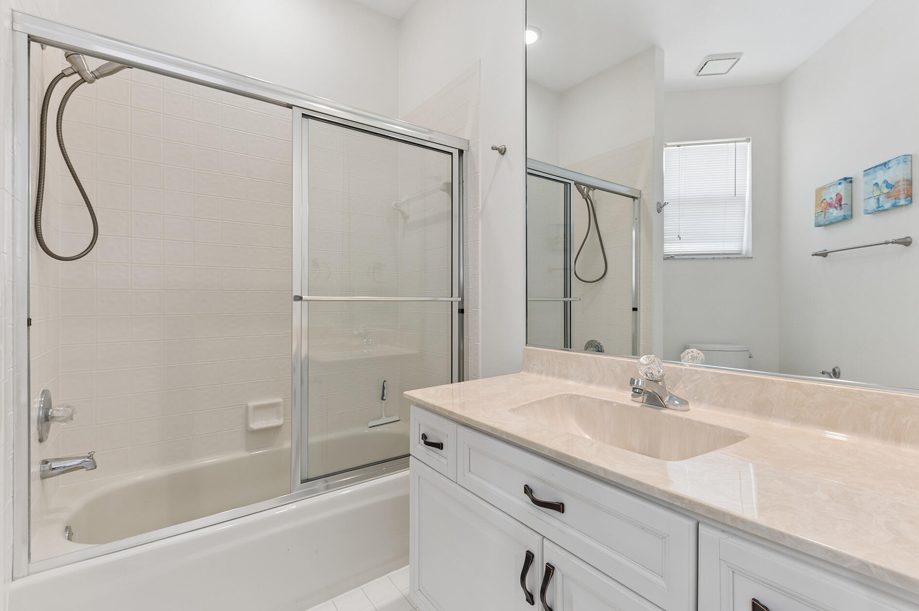 6628 Northwest 24th Avenue Boca Raton, FL 33496 - Photo 11 of 16 Guest Batroom