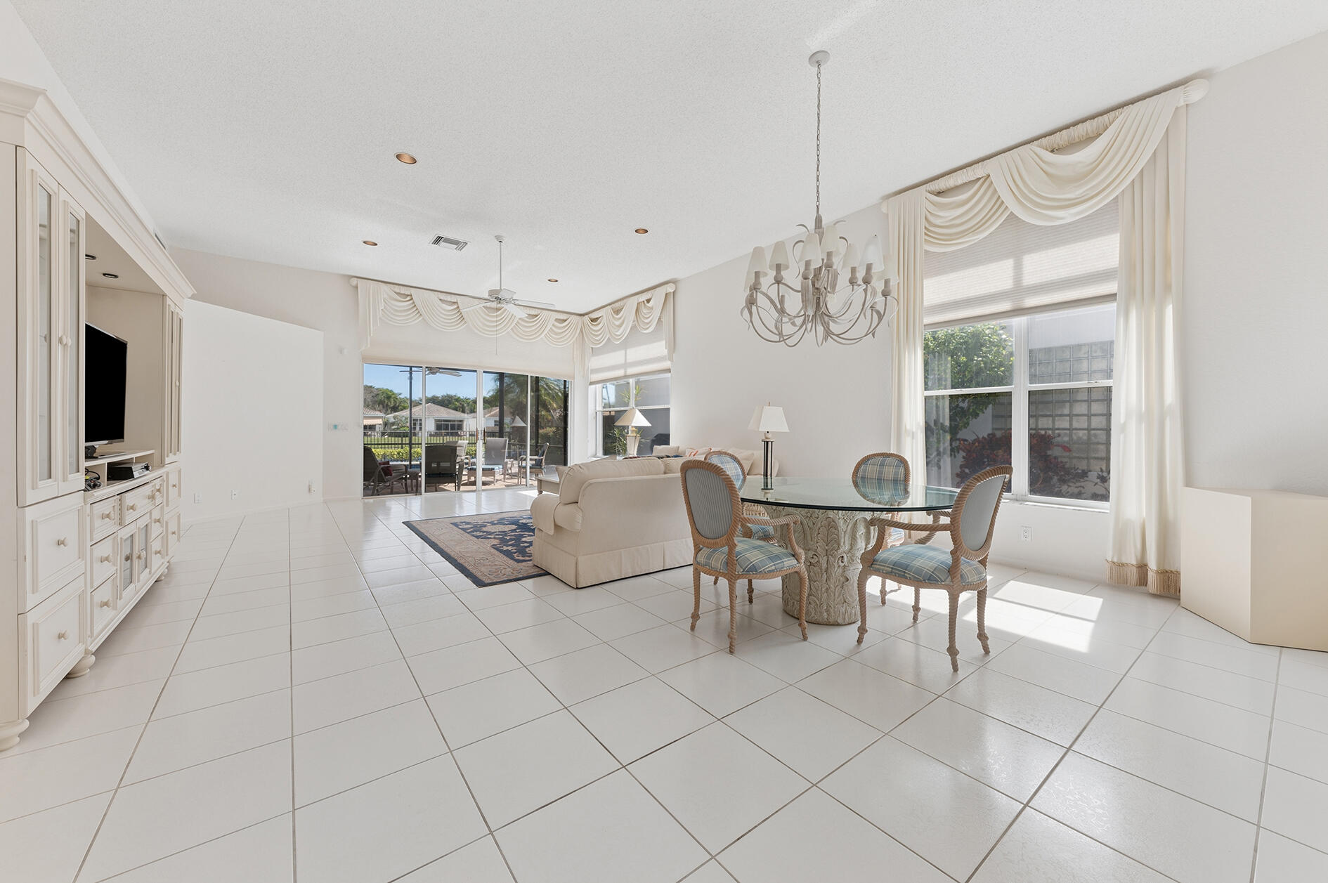 6628 Northwest 24th Avenue Boca Raton, FL 33496 - Photo 2 of 16 Great Room