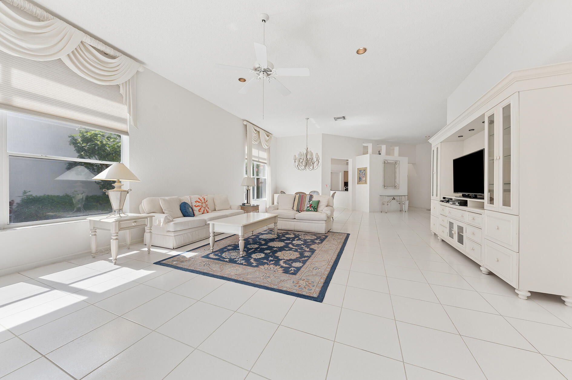 6628 Northwest 24th Avenue Boca Raton, FL 33496 - Photo 3 of 16 Great Room