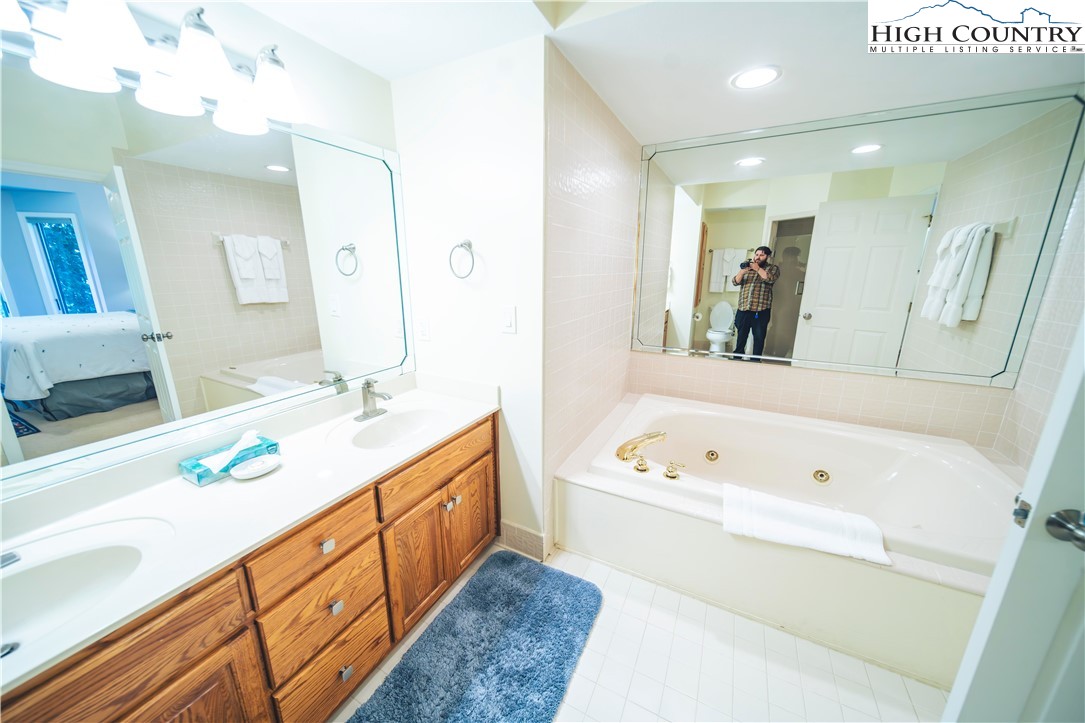 165 Rippling Brook Way, Unit ALLEGHENY 3 Blowing Rock, NC 28605 - Photo 13 of 18