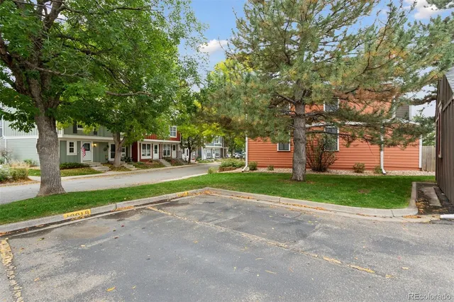 $418,000 | 1091 Milo Circle, Unit B, Lafayette, CO 80026