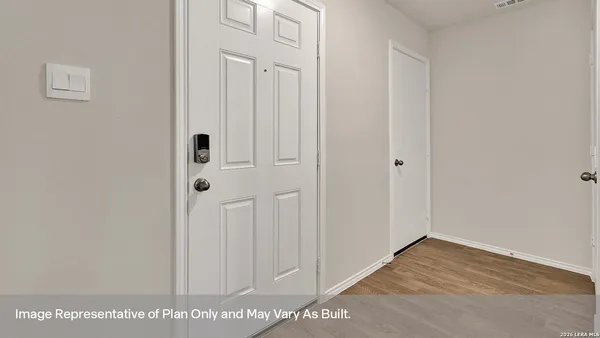 $248,990 | 303 Windflower Cove, Luling, TX 78648