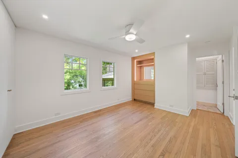 $1,795,000 | 853 Sauganash Drive, Fontana, WI 53125