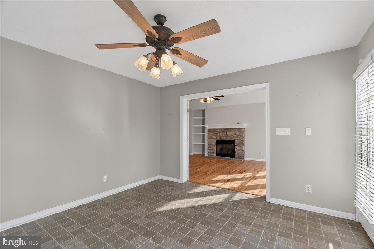 352 Doe Run Road Inwood, WV 25428 - Photo 9 of 34 Gallery Image 9