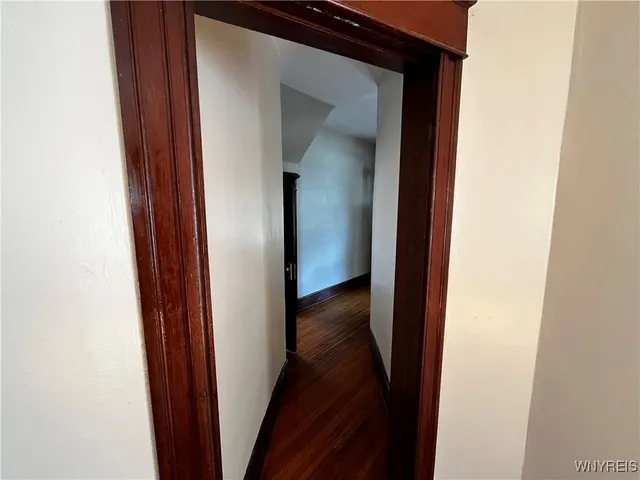 $279,900 | 1076 West Avenue, Buffalo, NY 14213