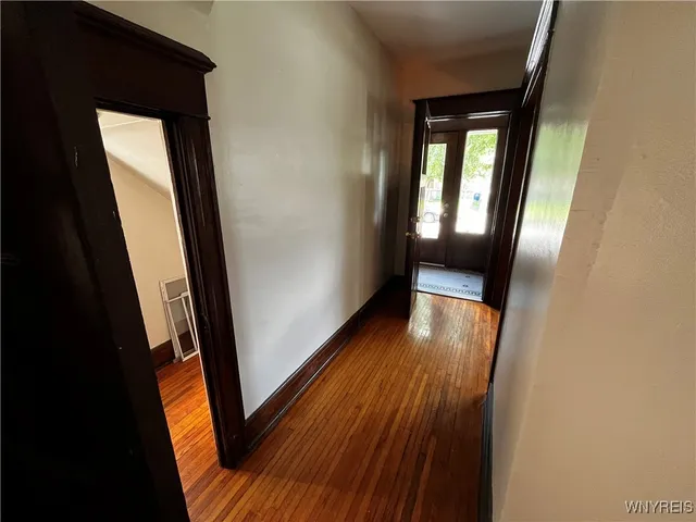 $279,900 | 1076 West Avenue, Buffalo, NY 14213