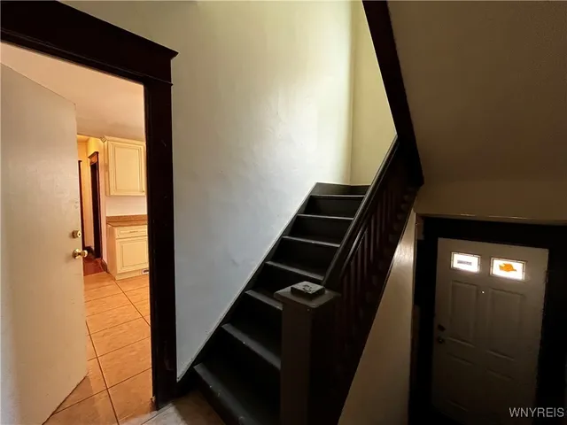 $279,900 | 1076 West Avenue, Buffalo, NY 14213