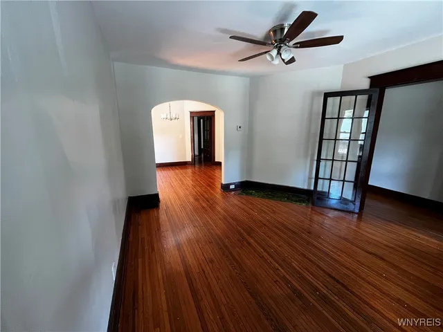 $279,900 | 1076 West Avenue, Buffalo, NY 14213