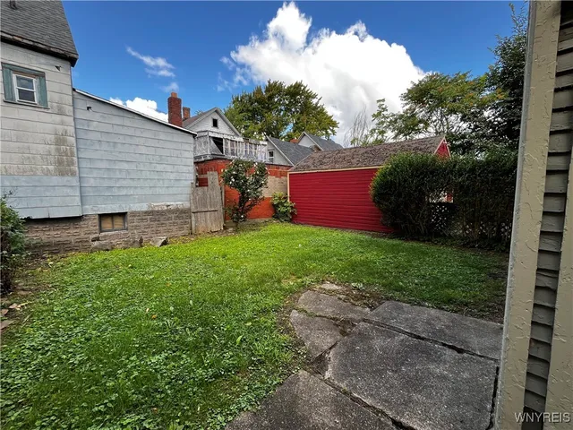 $279,900 | 1076 West Avenue, Buffalo, NY 14213