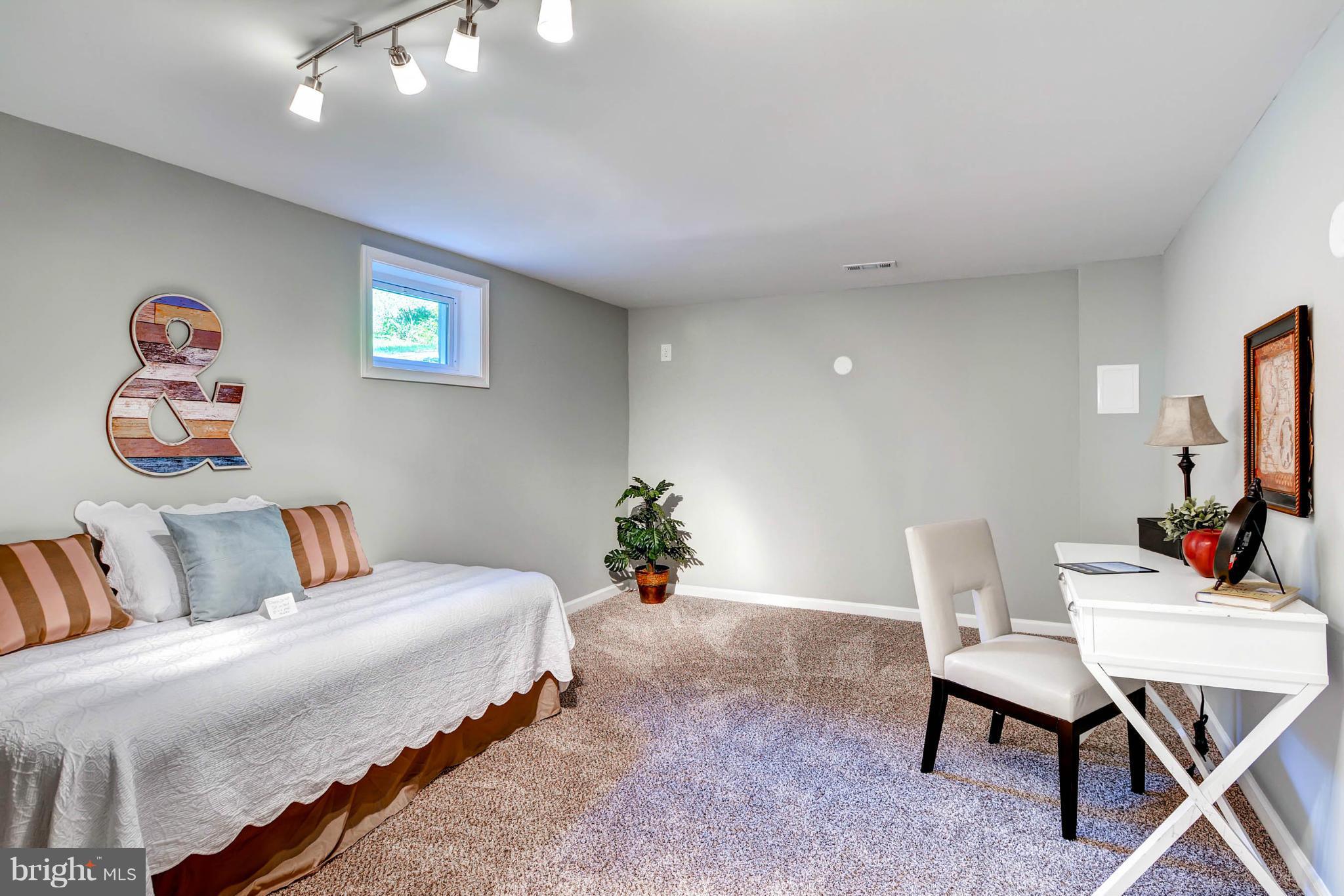 6742 Glenkirk Road Baltimore, MD 21239 - Photo 21 of 30 Bedroom