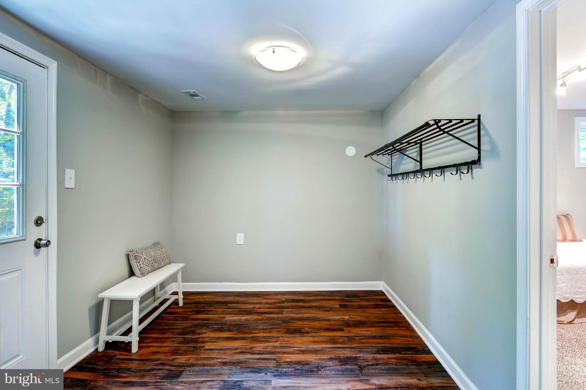6742 Glenkirk Road Baltimore, MD 21239 - Photo 23 of 30 Interior (General)