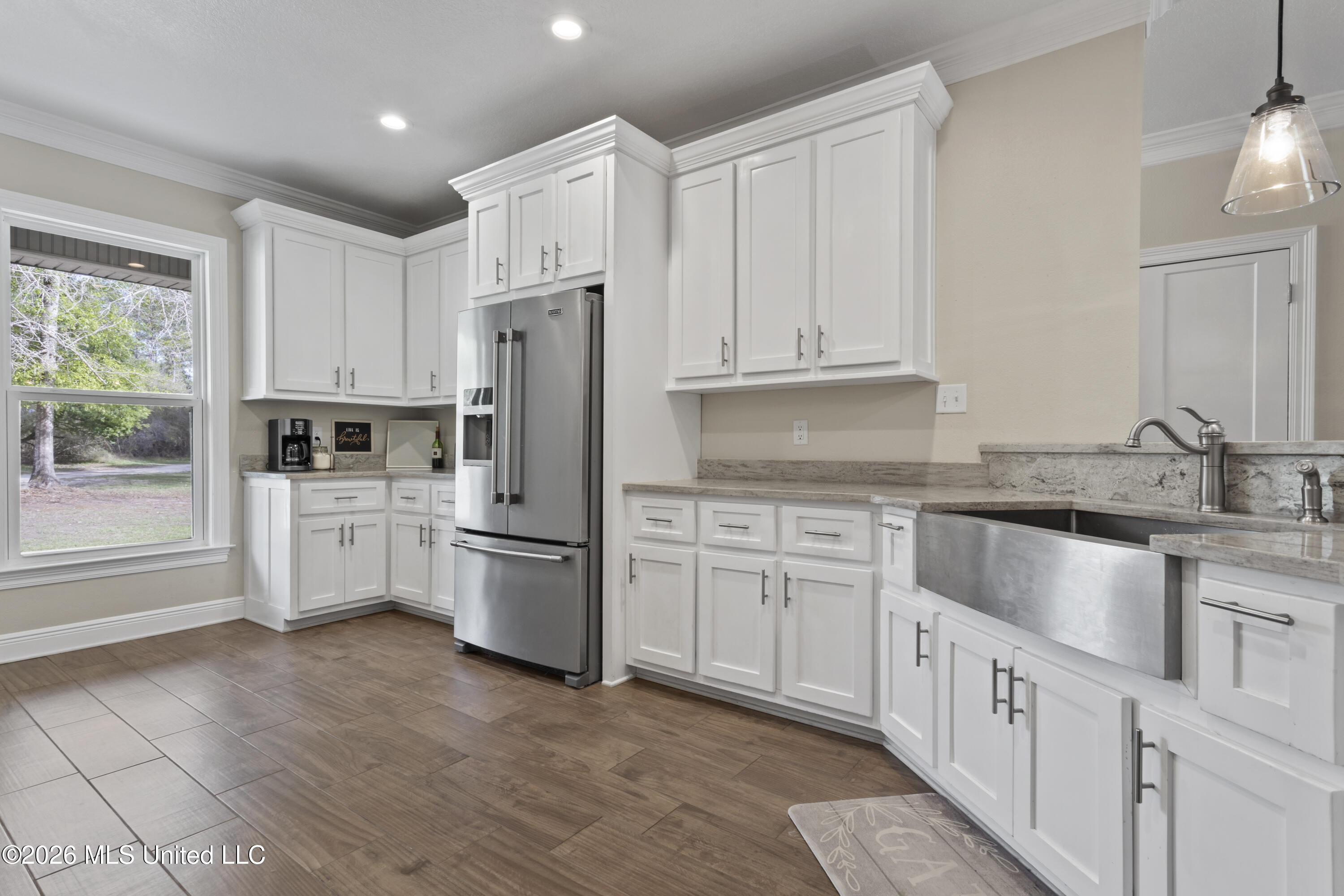 9281 Liberty Road Biloxi, MS 39532 - Photo 13 of 41 011