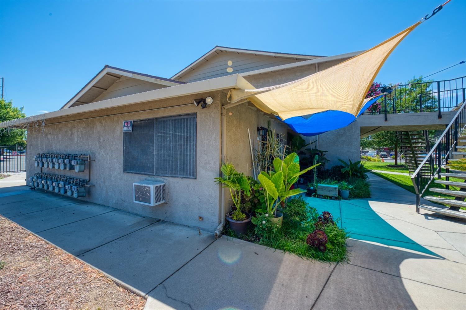 431 Coffee Road Modesto, CA 95355 - Photo 6 of 39