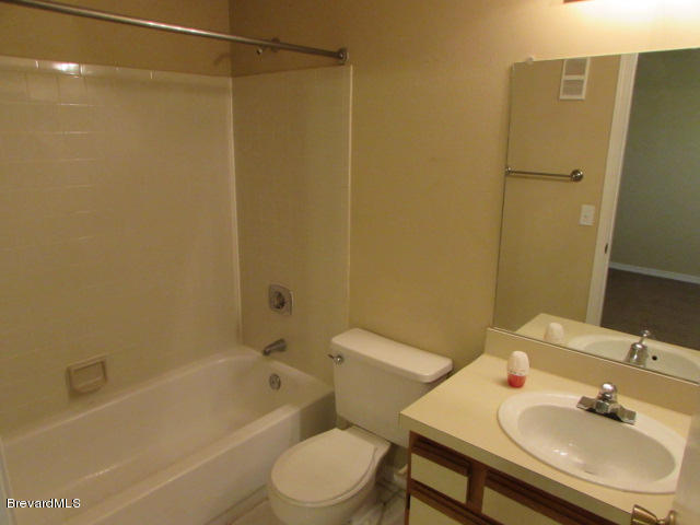 7667 North Wickham Road, Unit 1009 Melbourne, FL 32940 - Photo 7 of 10 Master Bath