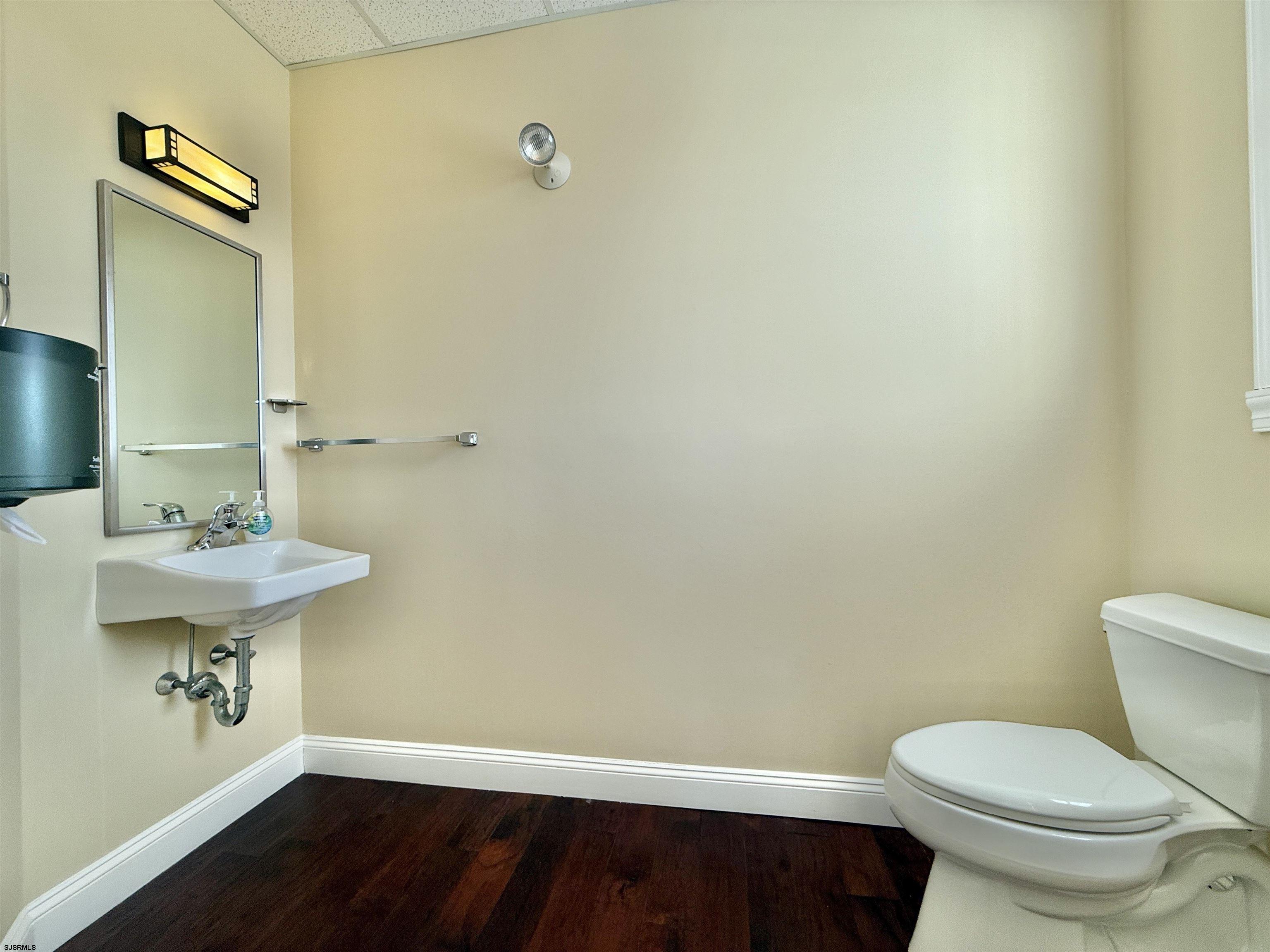 110 East Maryland Avenue Somers Point, NJ 08244 - Photo 16 of 42