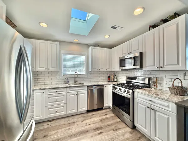 $1,850,000 | 110 East Maryland Avenue, Somers Point, NJ 08244