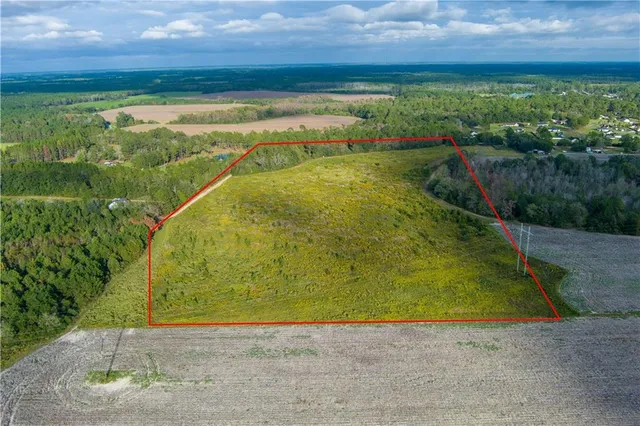 $240,000 | 284 Barrett Road, Sparks, GA 31647