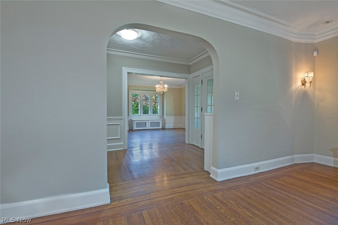 2213 Stillman Road Cleveland, OH 44118 - Photo 7 of 30