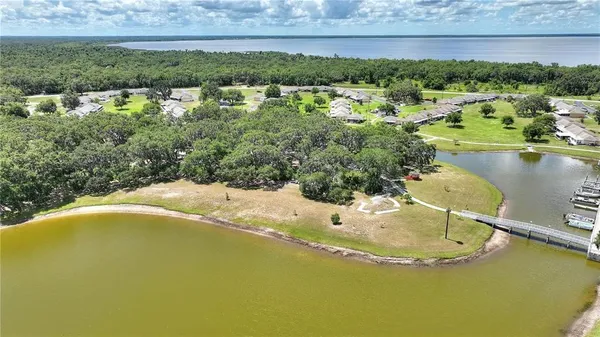 $160,000 | 5109 Club Circle, Lakeshore, FL 33854
