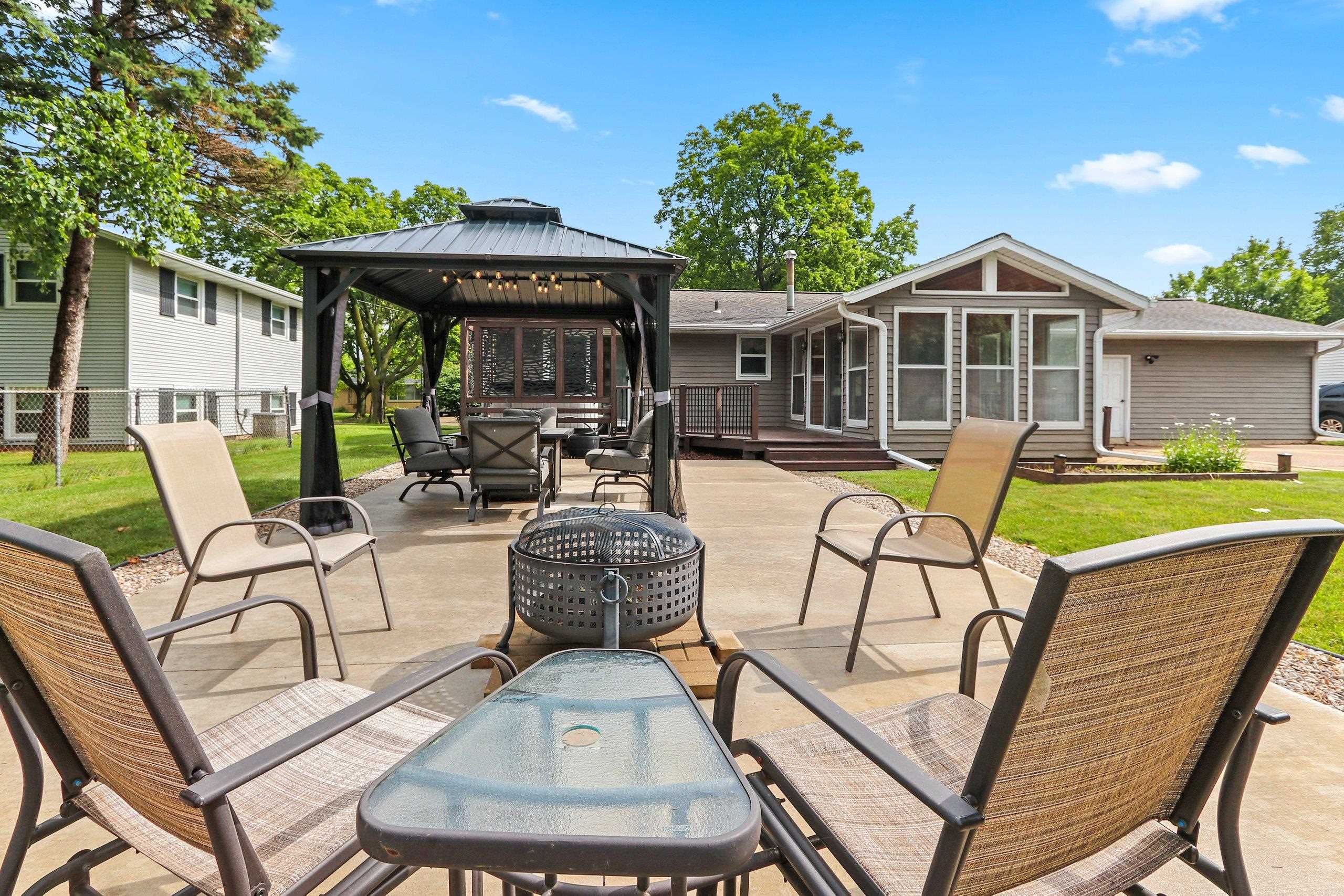 1203 Valleyview Road Green Bay, WI 54304 - Photo 58 of 81